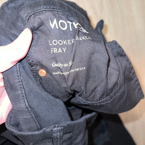 Mother Looker Ankle Fray Jeans Size 26 Guilty As Sin Distressed Black Denim - Picture 8 of 12